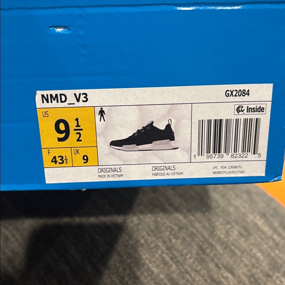Adidas Originals NMD V3 Size men’s 9.5 Running Sneakers #084 black and mint - Picture 9 of 9